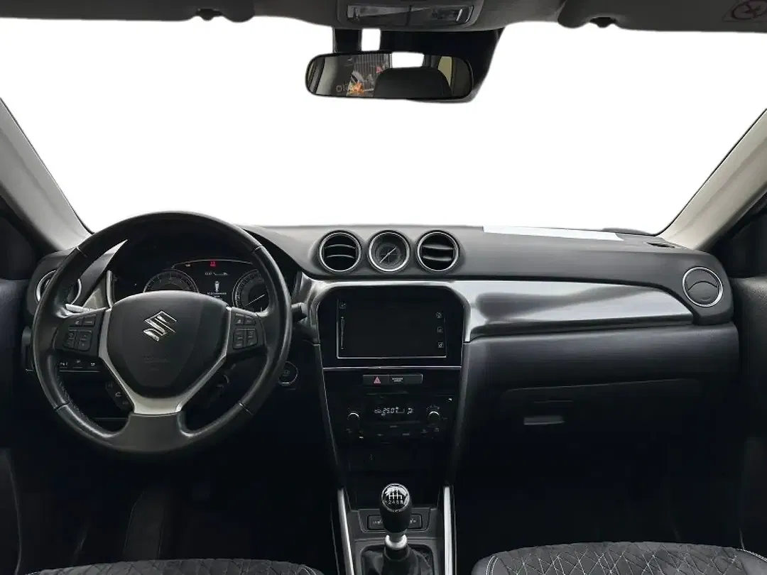 Suzuki Vitara - Thumbnail 10
