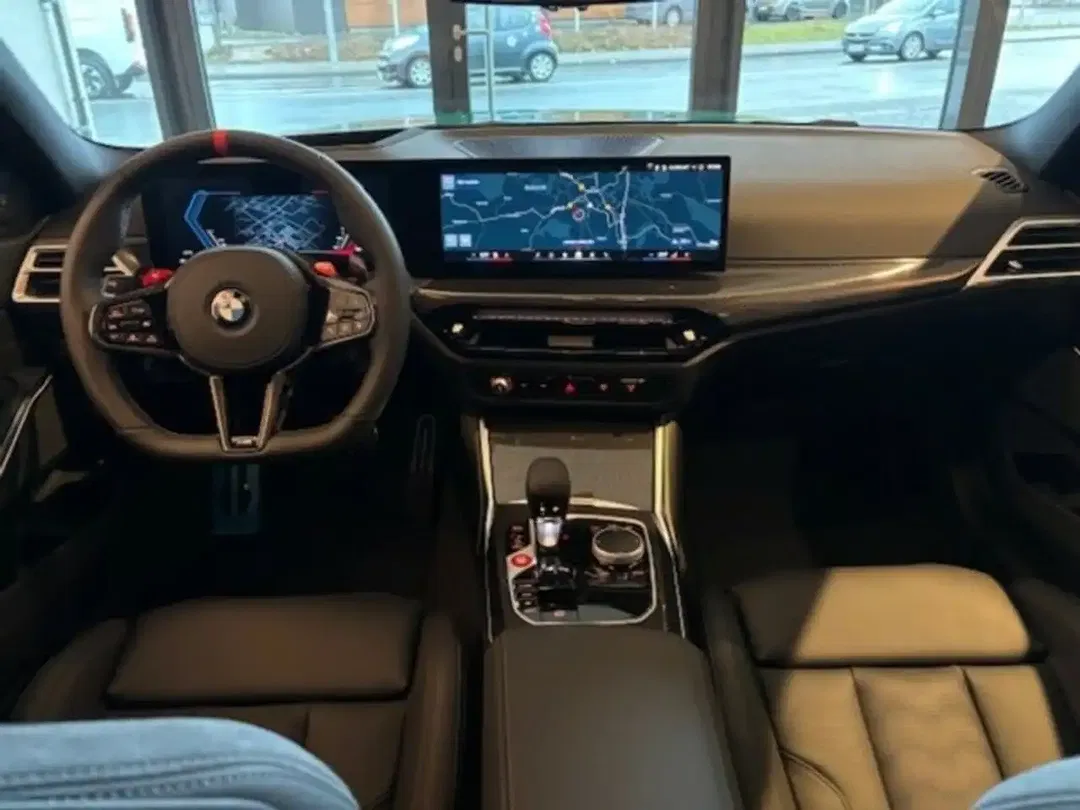 BMW M3 - Thumbnail 11