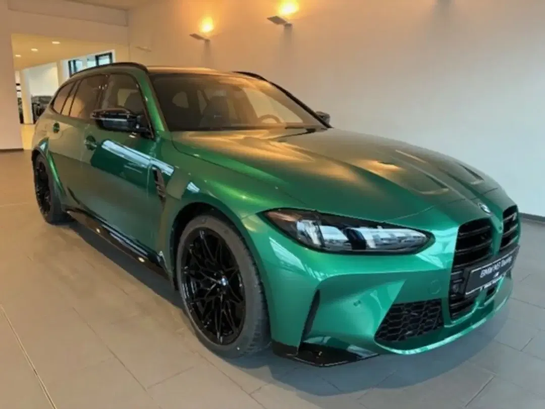 BMW M3 - Thumbnail 3