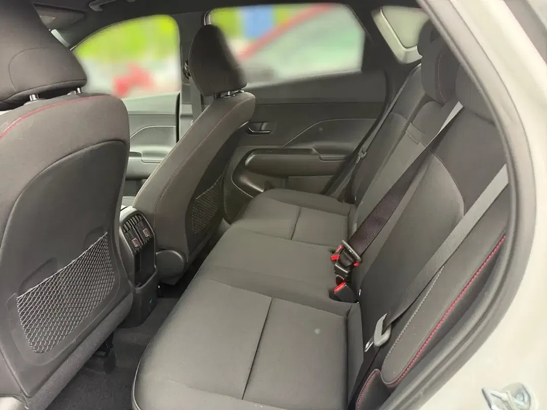 Hyundai KONA - Thumbnail 11