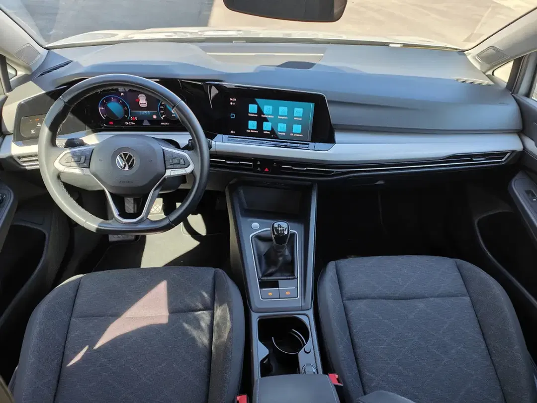 Volkswagen Golf - Thumbnail 11