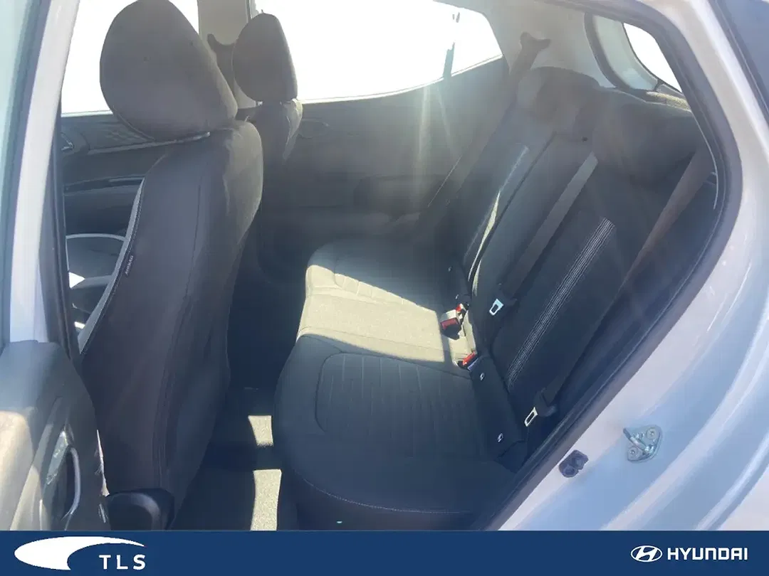 Hyundai i10 - Thumbnail 4