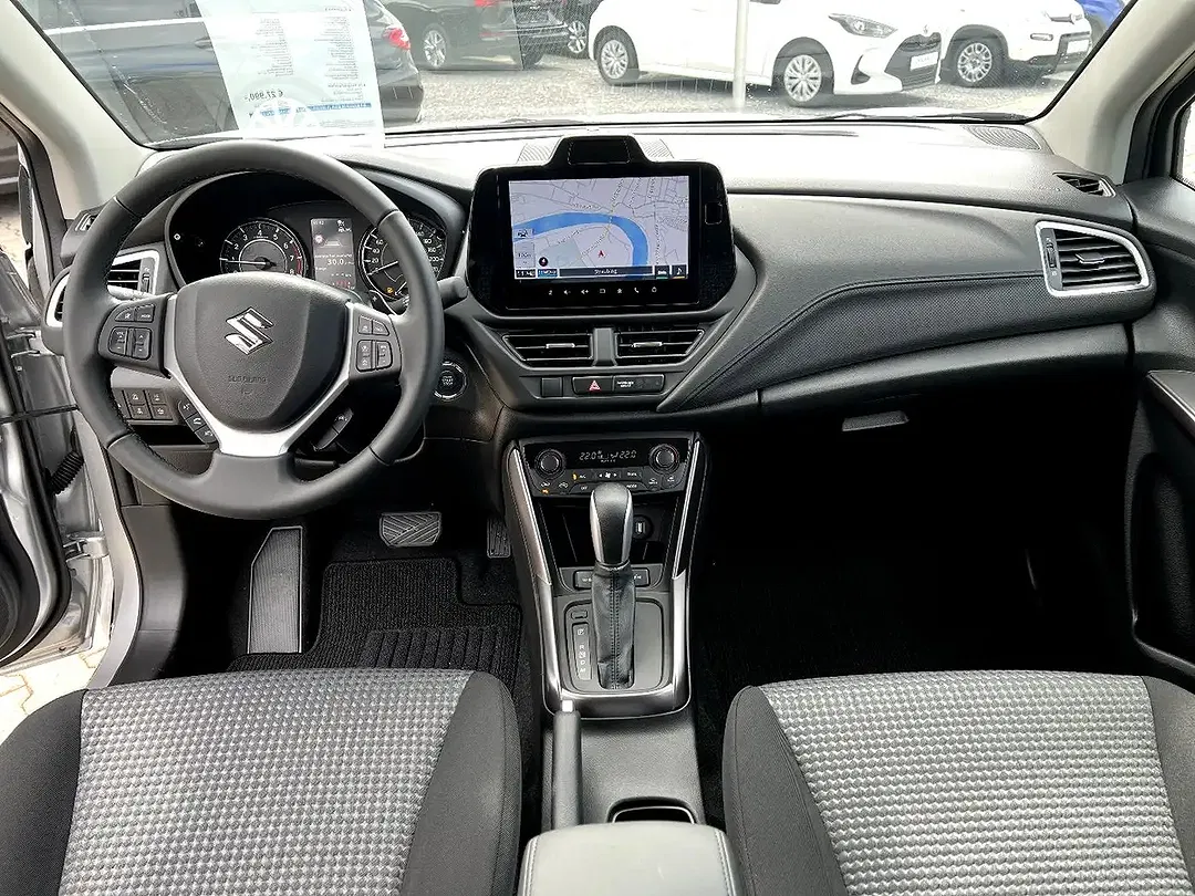 Suzuki S-Cross - Thumbnail 17