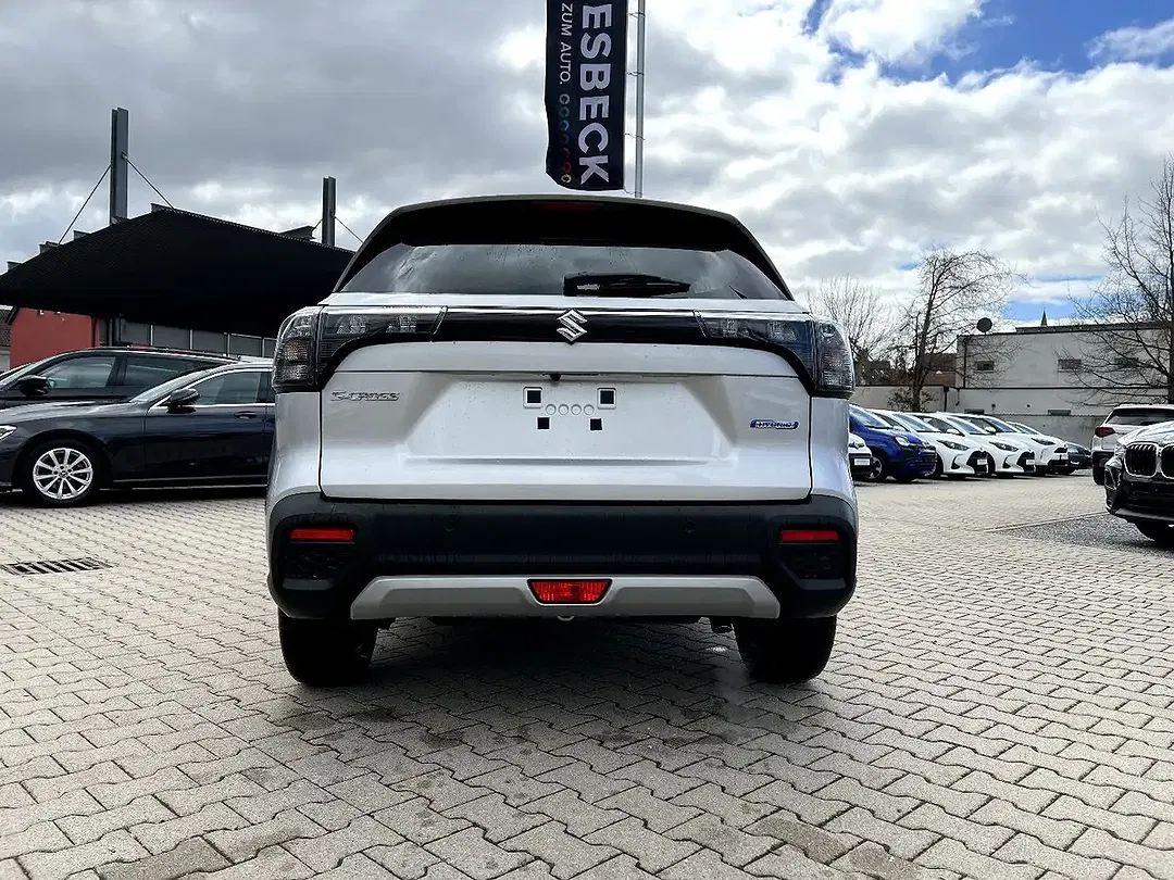 Suzuki S-Cross - Thumbnail 3