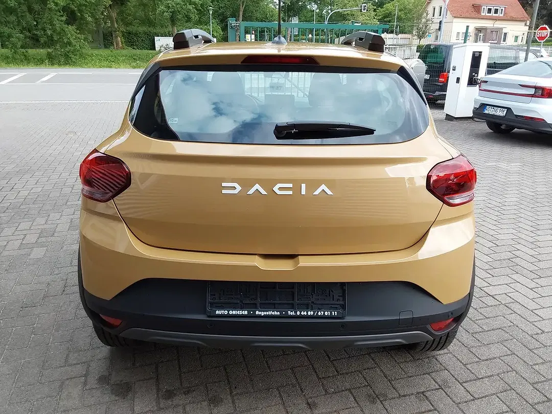 Dacia Sandero - Thumbnail 6