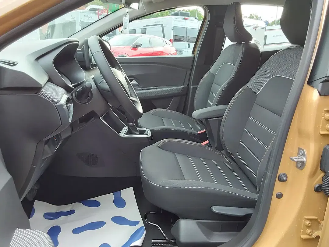 Dacia Sandero - Thumbnail 8