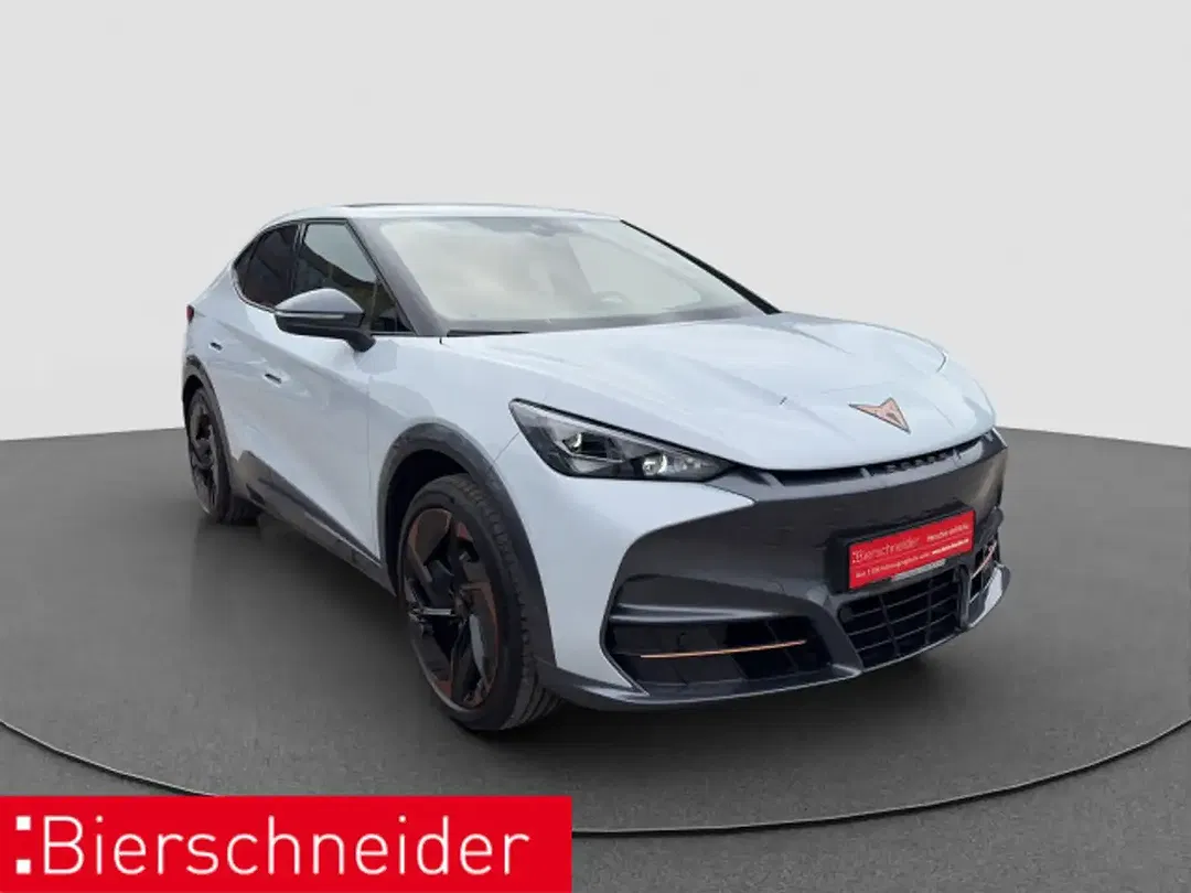 CUPRA Tavascan - Thumbnail 2