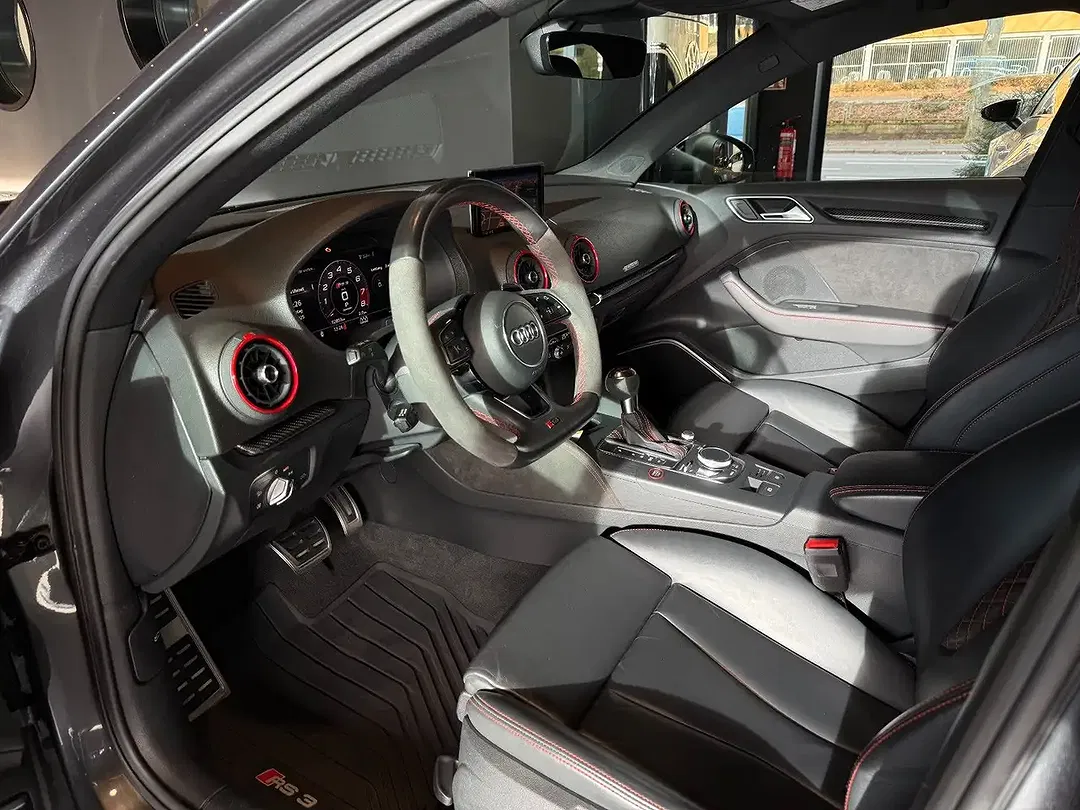 Audi RS3 - Thumbnail 11