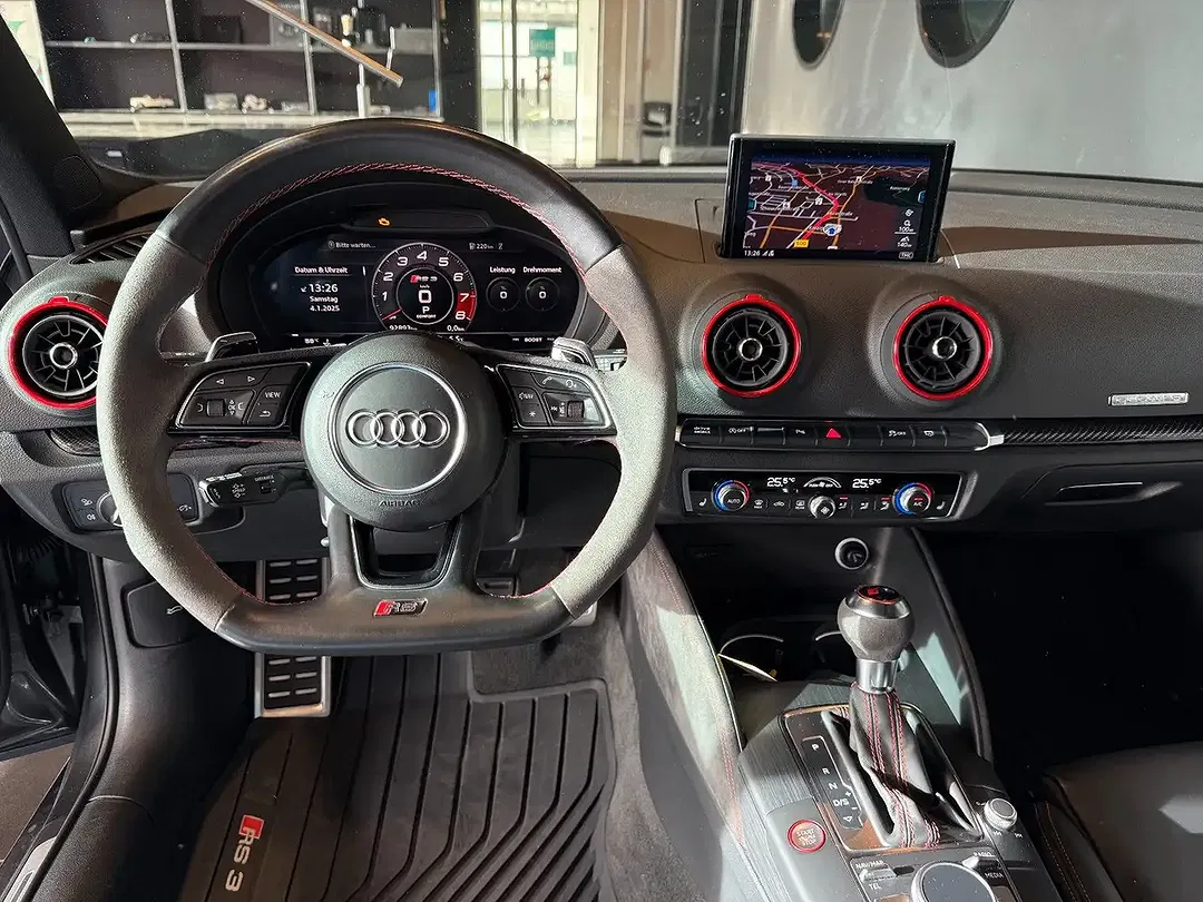 Audi RS3 - Thumbnail 13