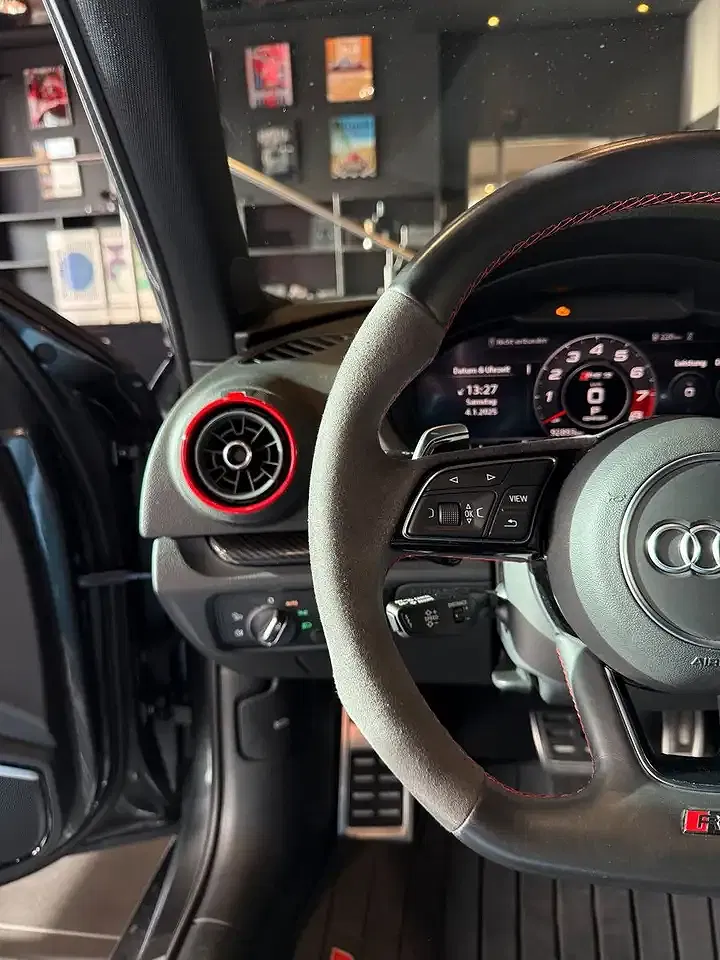 Audi RS3 - Thumbnail 15