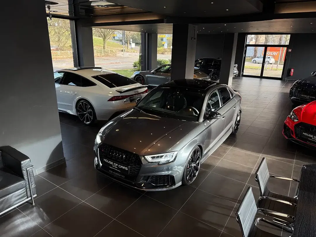 Audi RS3 - Thumbnail 4