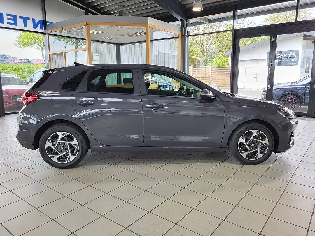 Hyundai i30 - Thumbnail 5