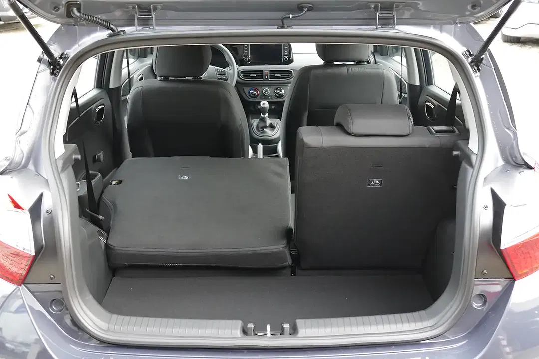 Hyundai i10 - Thumbnail 13