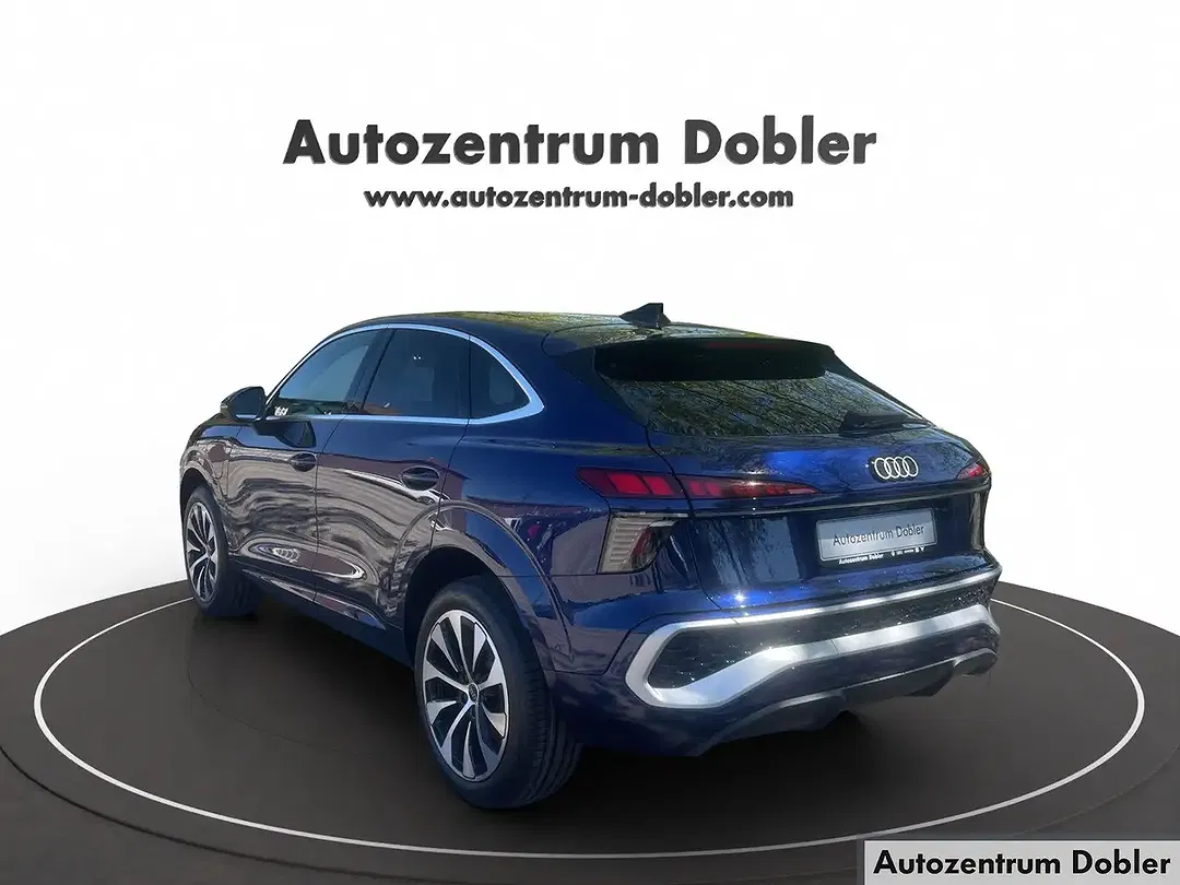 Audi Q3 - Thumbnail 6