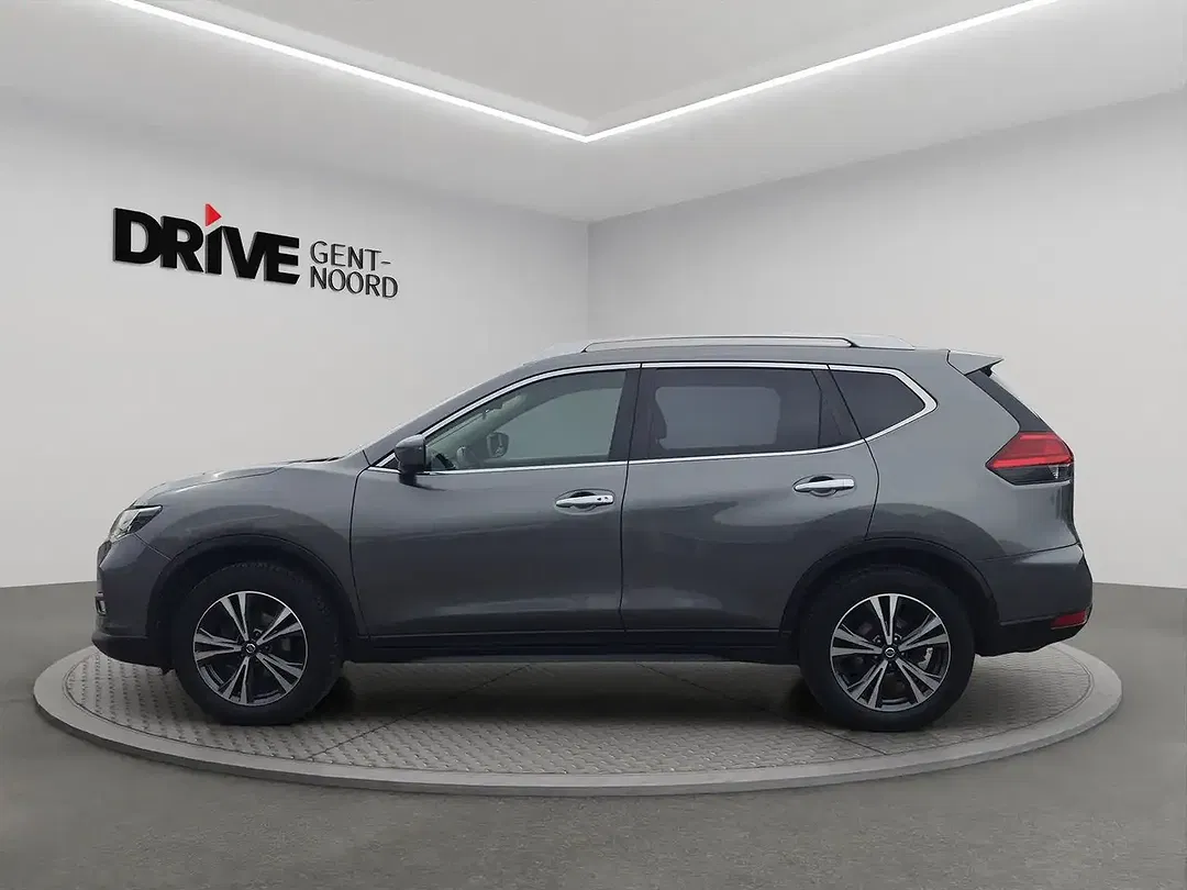 Nissan X-Trail - Thumbnail 2