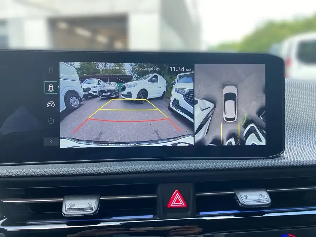 Kia EV6 - Thumbnail 9