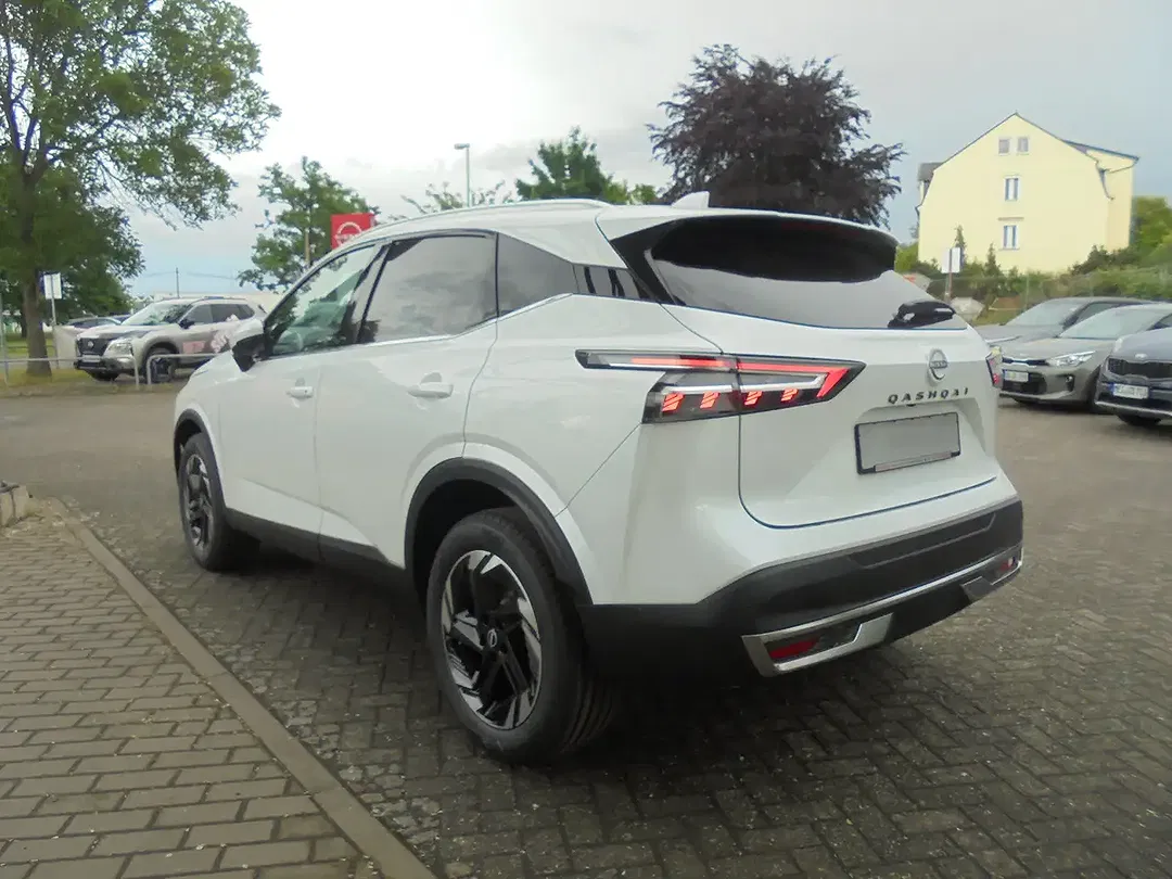 Nissan Qashqai - Thumbnail 5