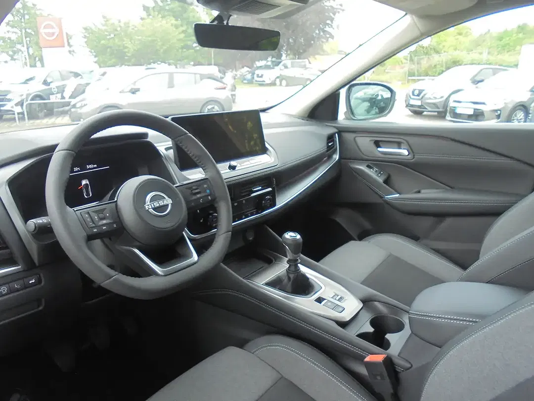 Nissan Qashqai - Thumbnail 8