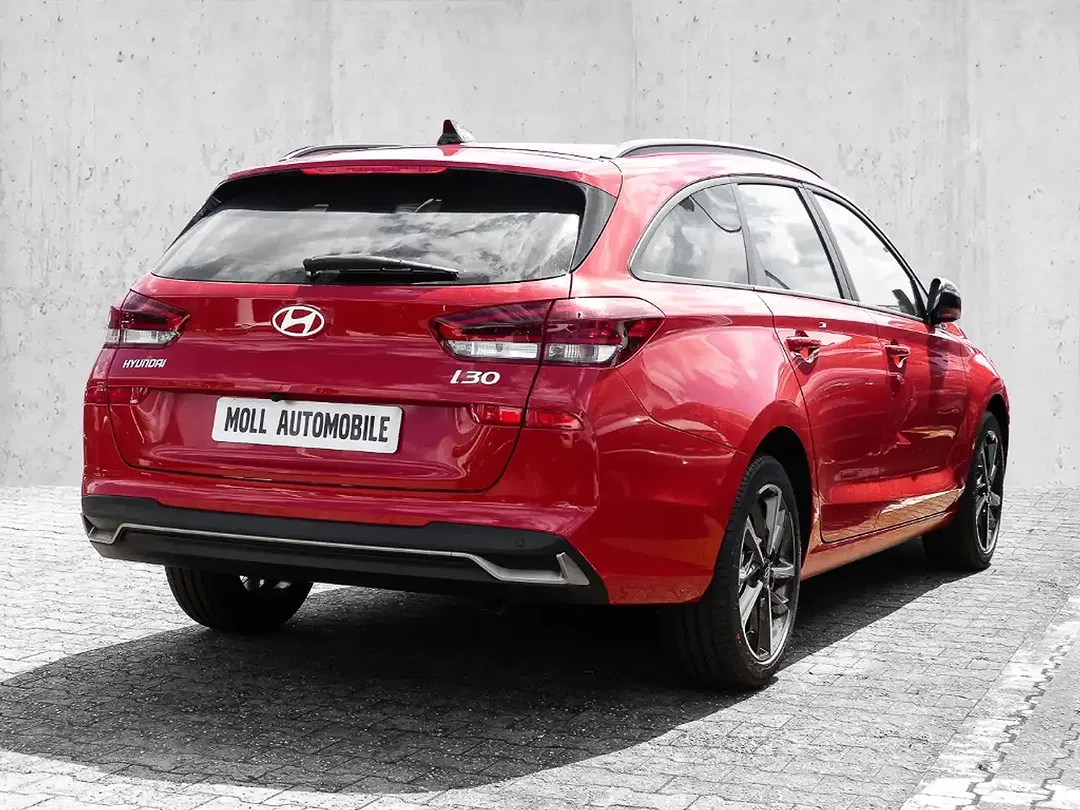 Hyundai i30 - Thumbnail 2