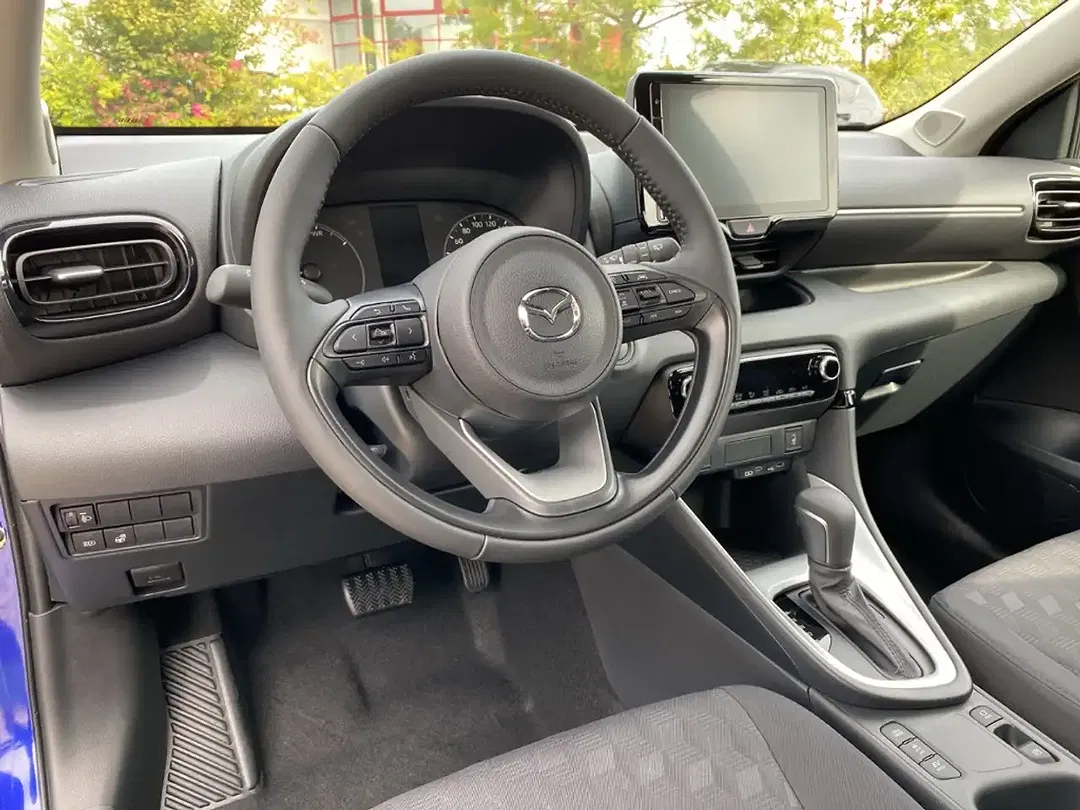 Mazda 2 - Thumbnail 10