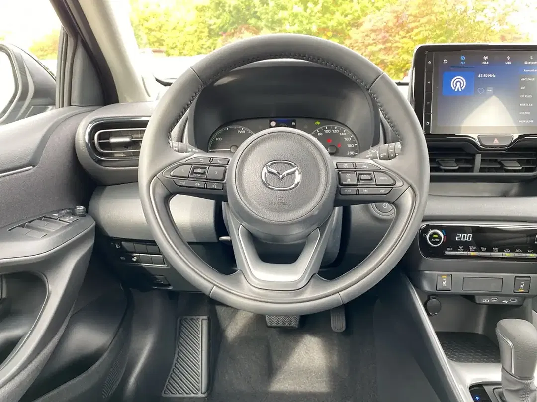 Mazda 2 - Thumbnail 15