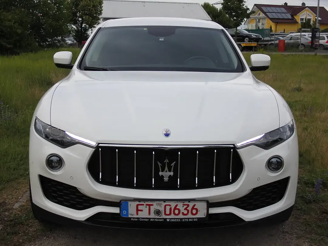Maserati Levante - Thumbnail 2