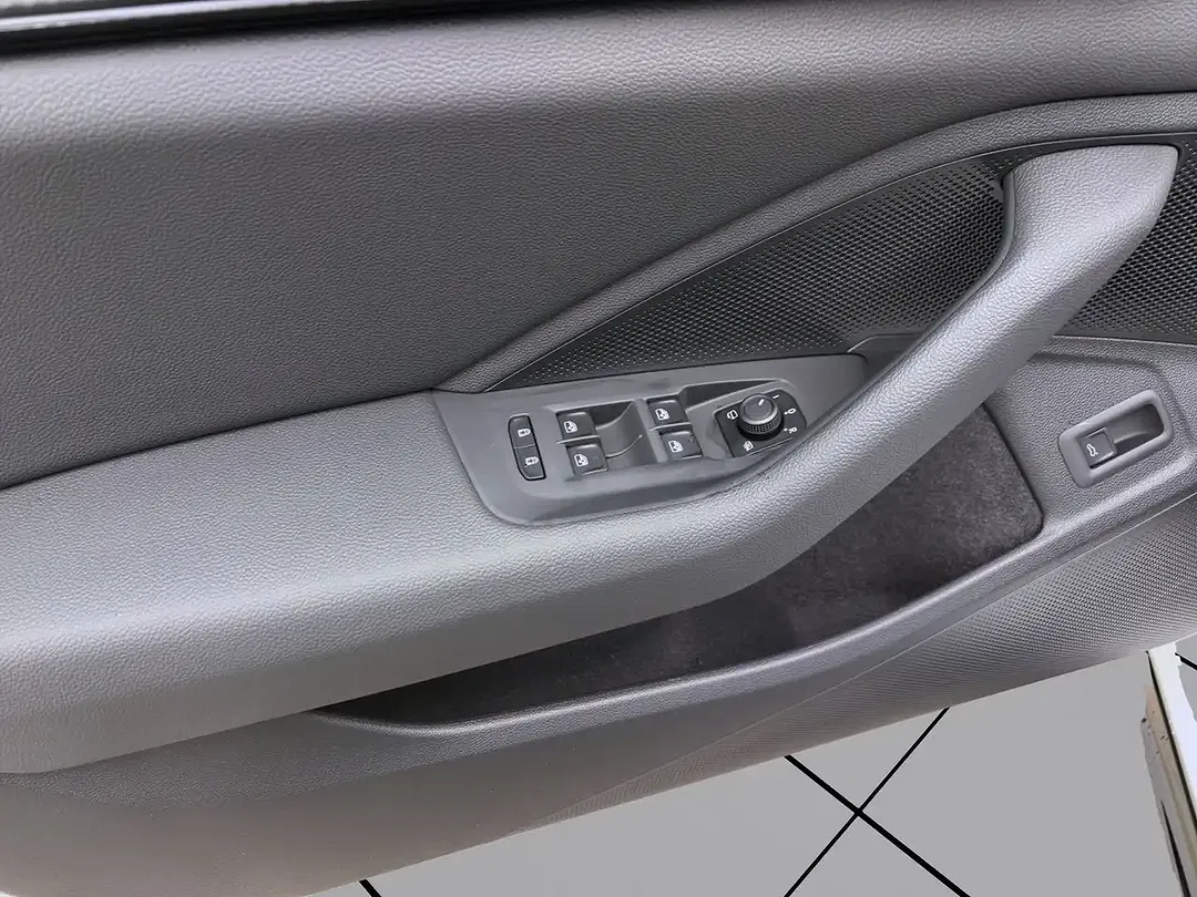 Skoda Superb - Thumbnail 11