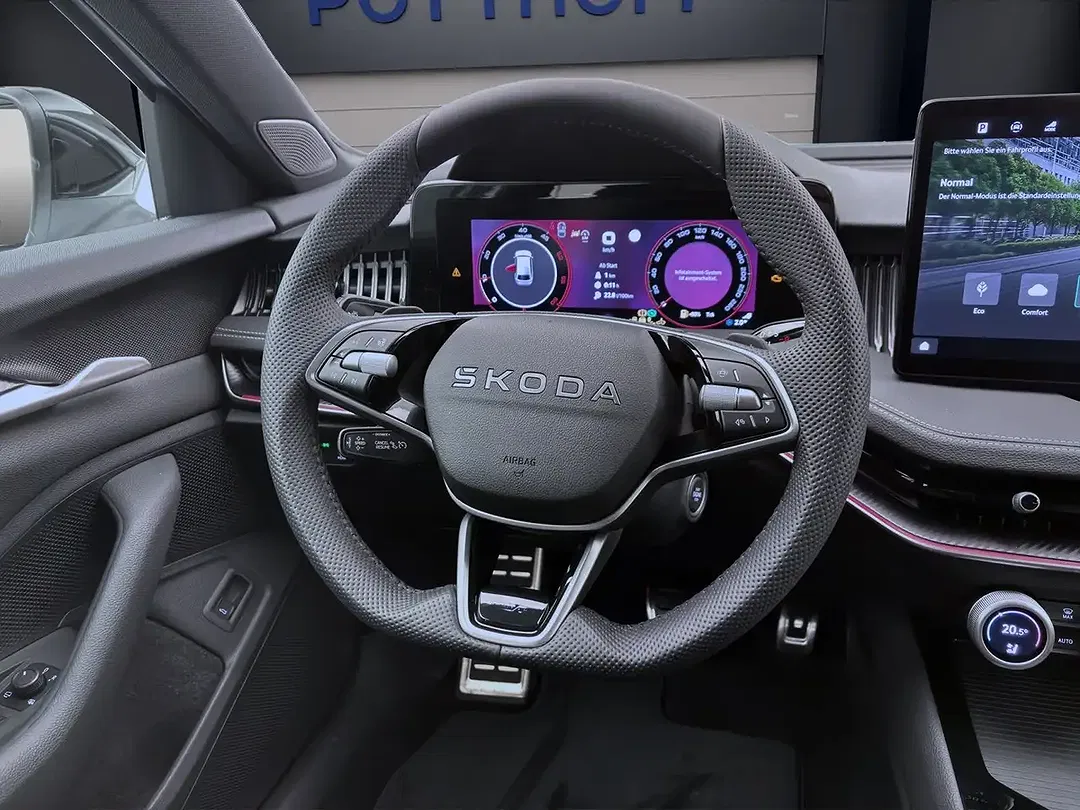 Skoda Superb - Thumbnail 12