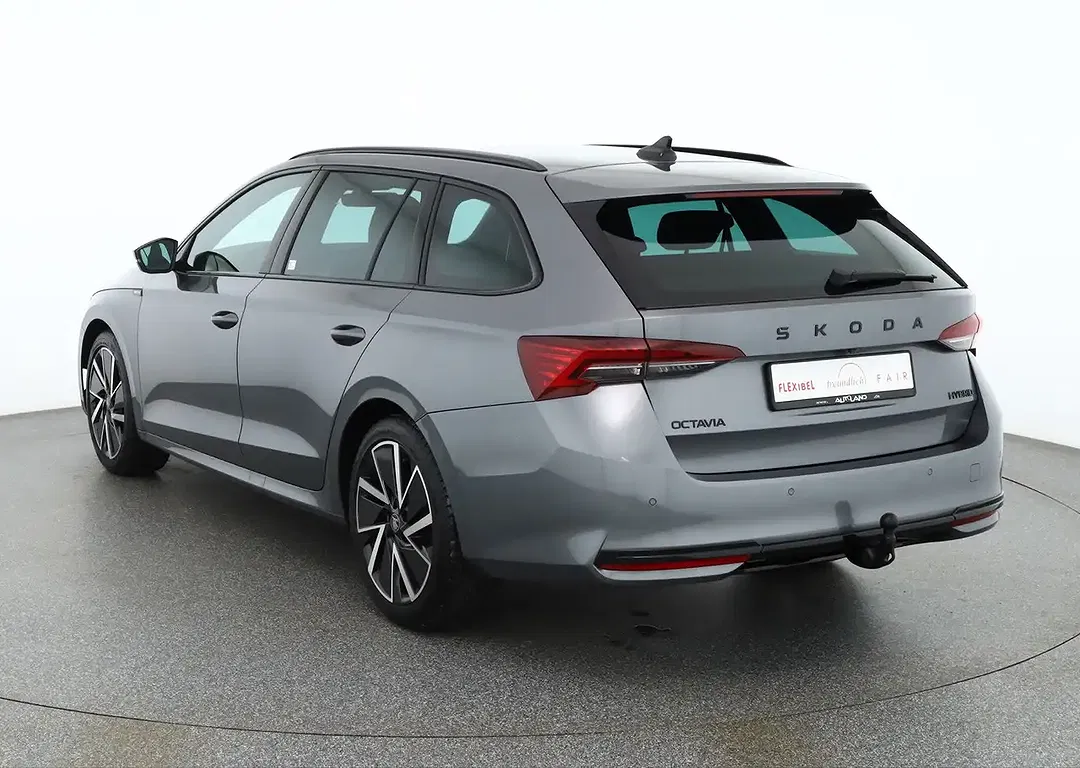 Skoda Octavia - Thumbnail 2