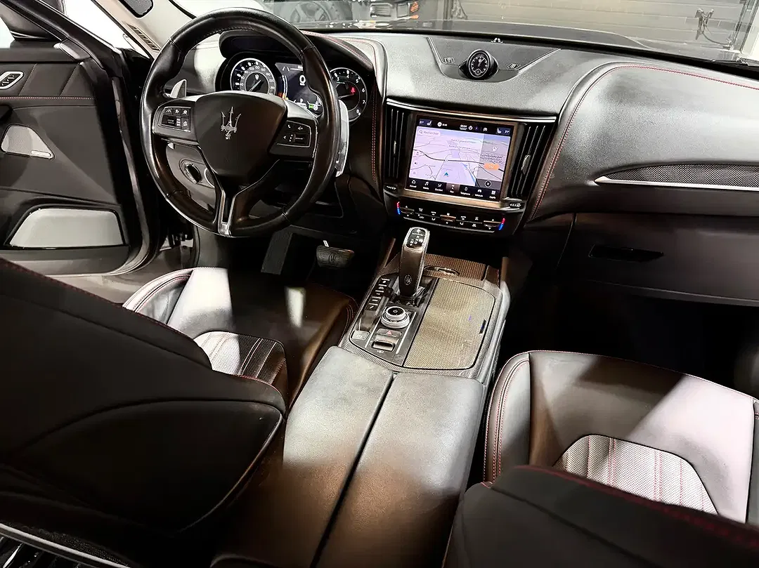 Maserati Levante - Thumbnail 12