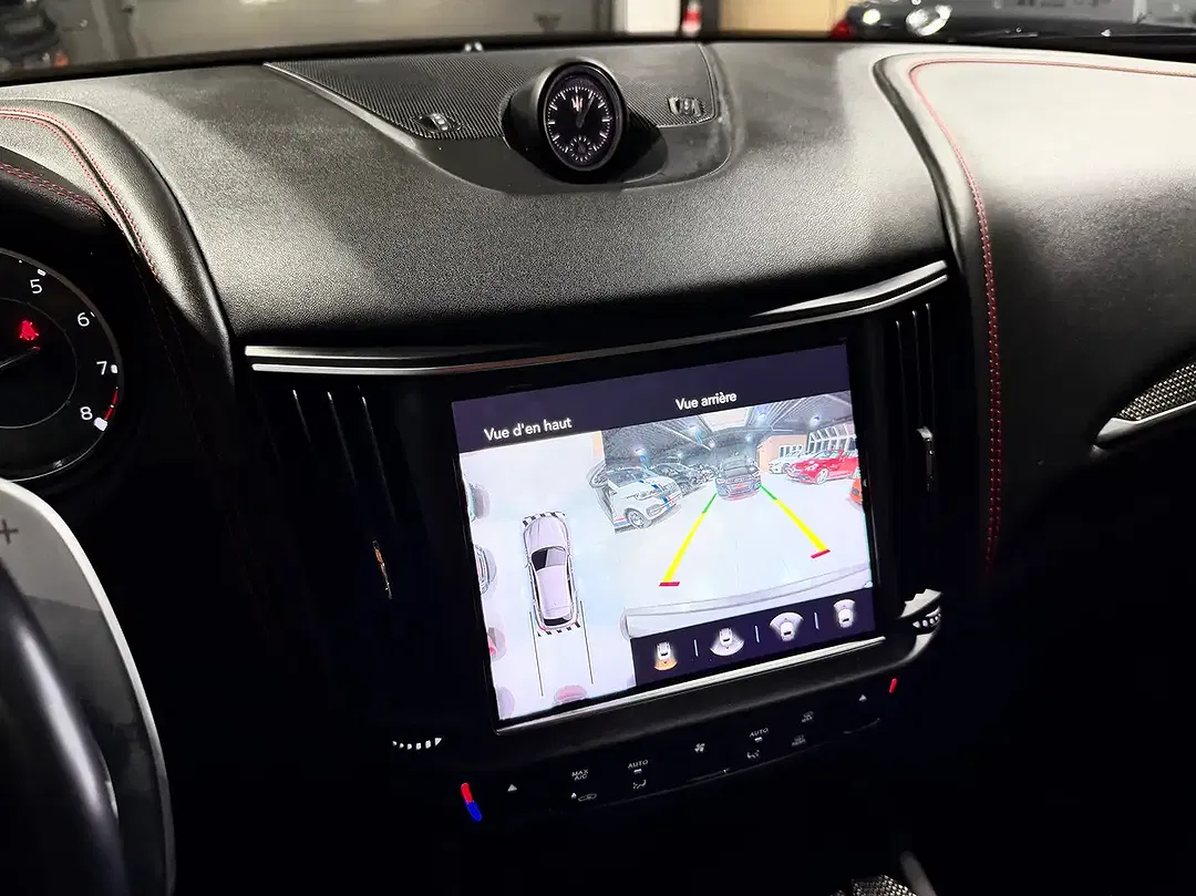 Maserati Levante - Thumbnail 13