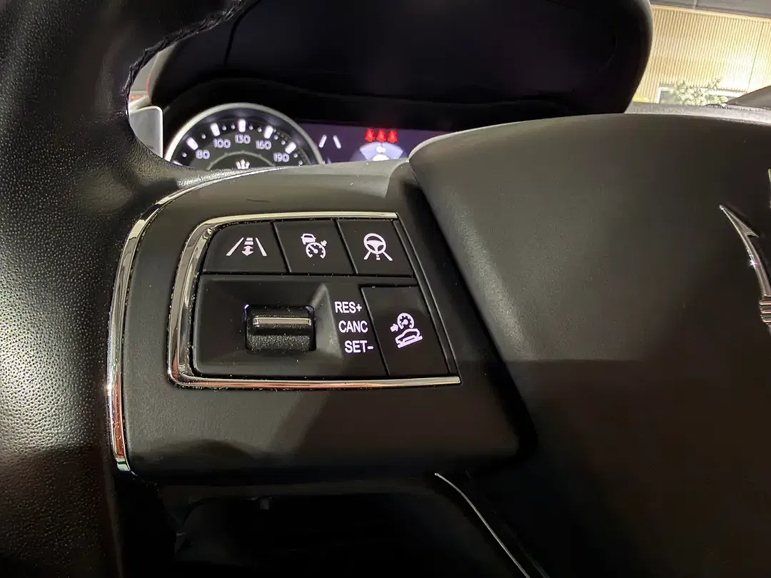 Maserati Levante - Thumbnail 15