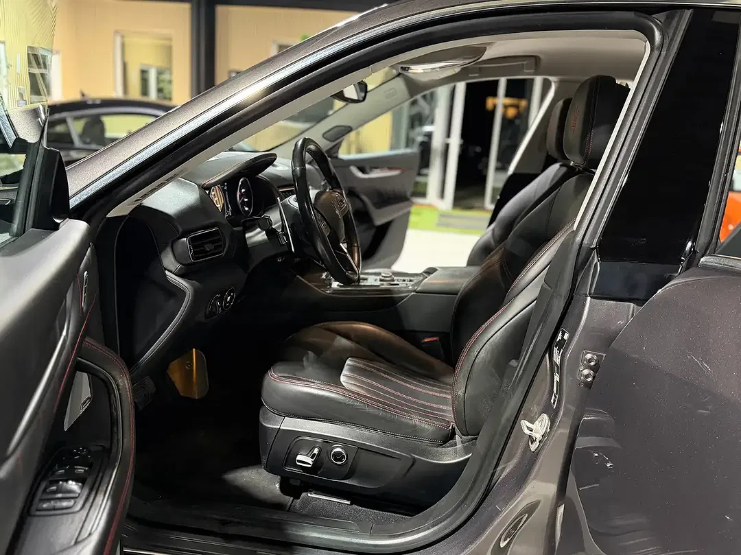 Maserati Levante - Thumbnail 8