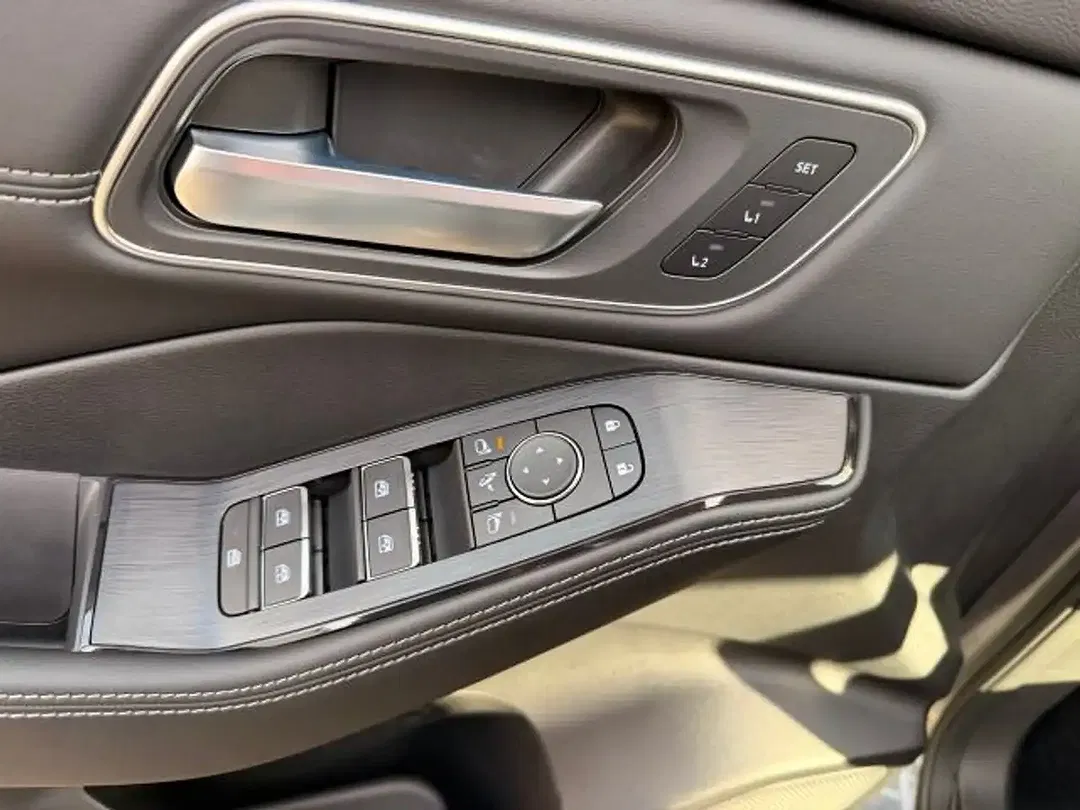 Nissan X-Trail - Thumbnail 15