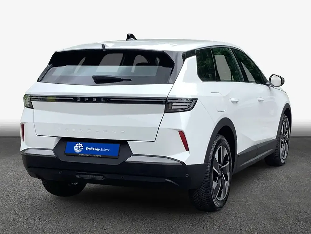 Opel Grandland - Thumbnail 2