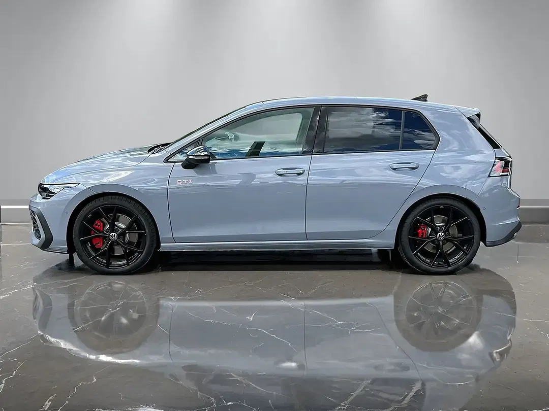 Volkswagen Golf GTI - Thumbnail 4