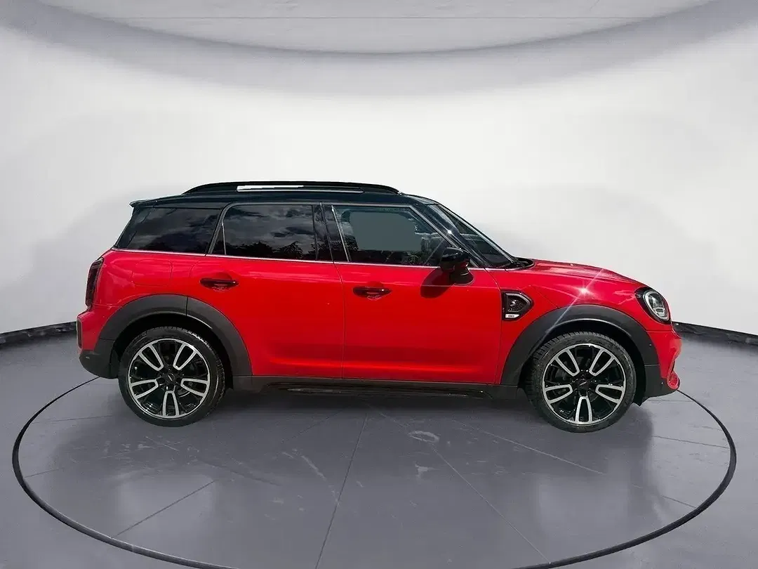 MINI Cooper SD Countryman - Thumbnail 5
