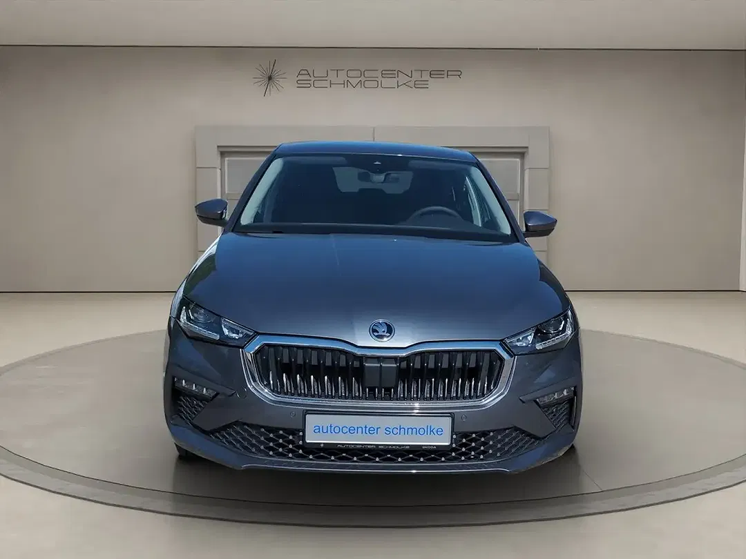 Skoda Scala - Thumbnail 1