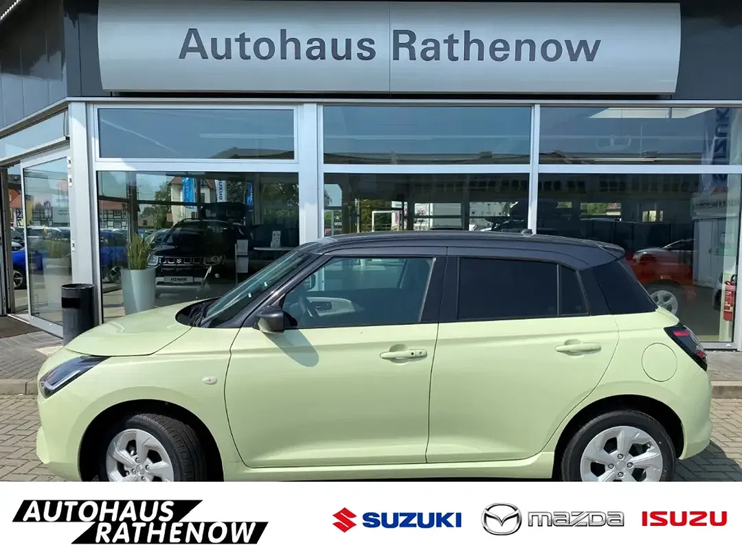 Suzuki Swift - Thumbnail 1
