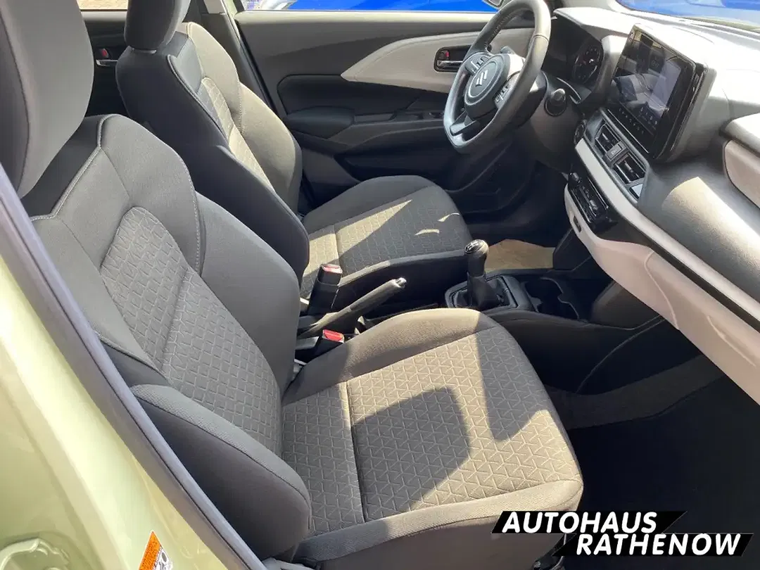 Suzuki Swift - Thumbnail 12