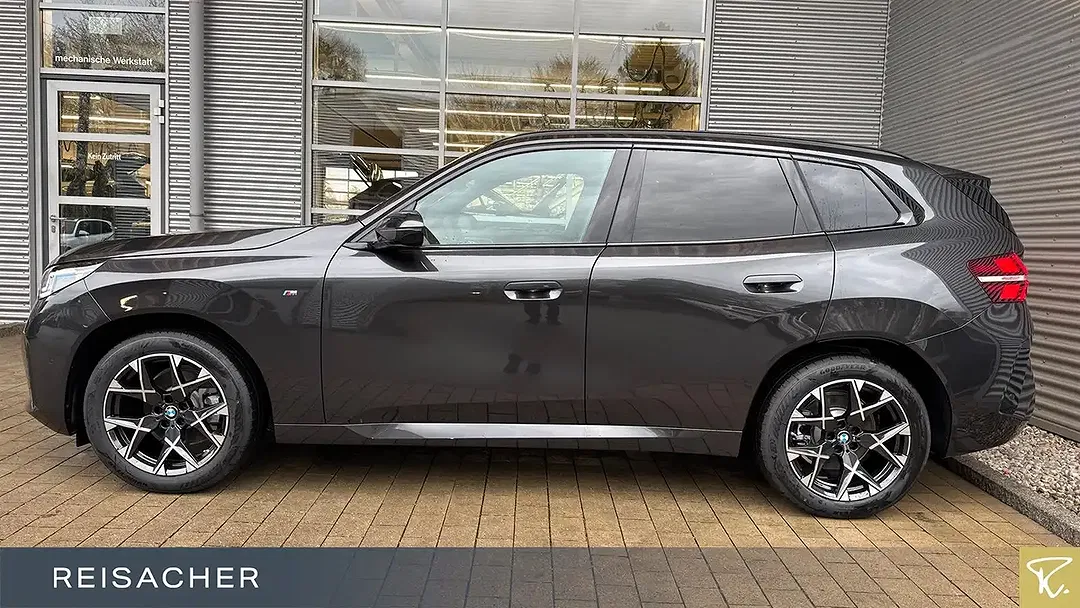 BMW X3 - Thumbnail 9