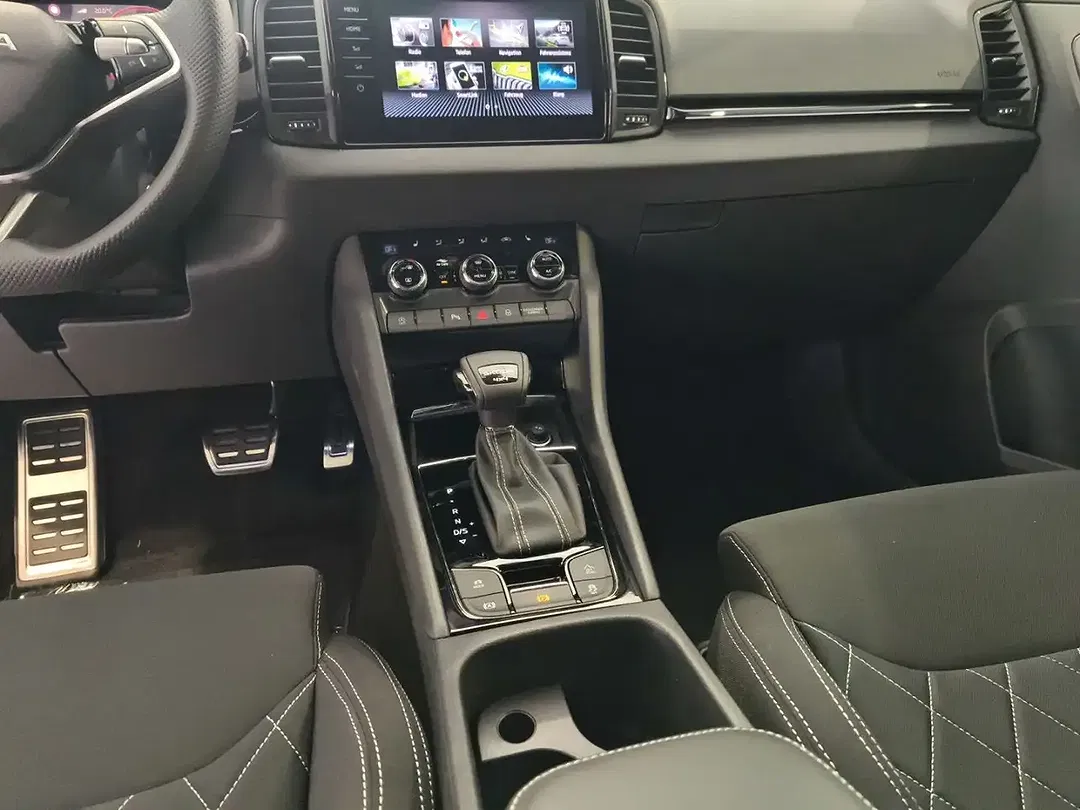 Skoda Karoq - Thumbnail 11