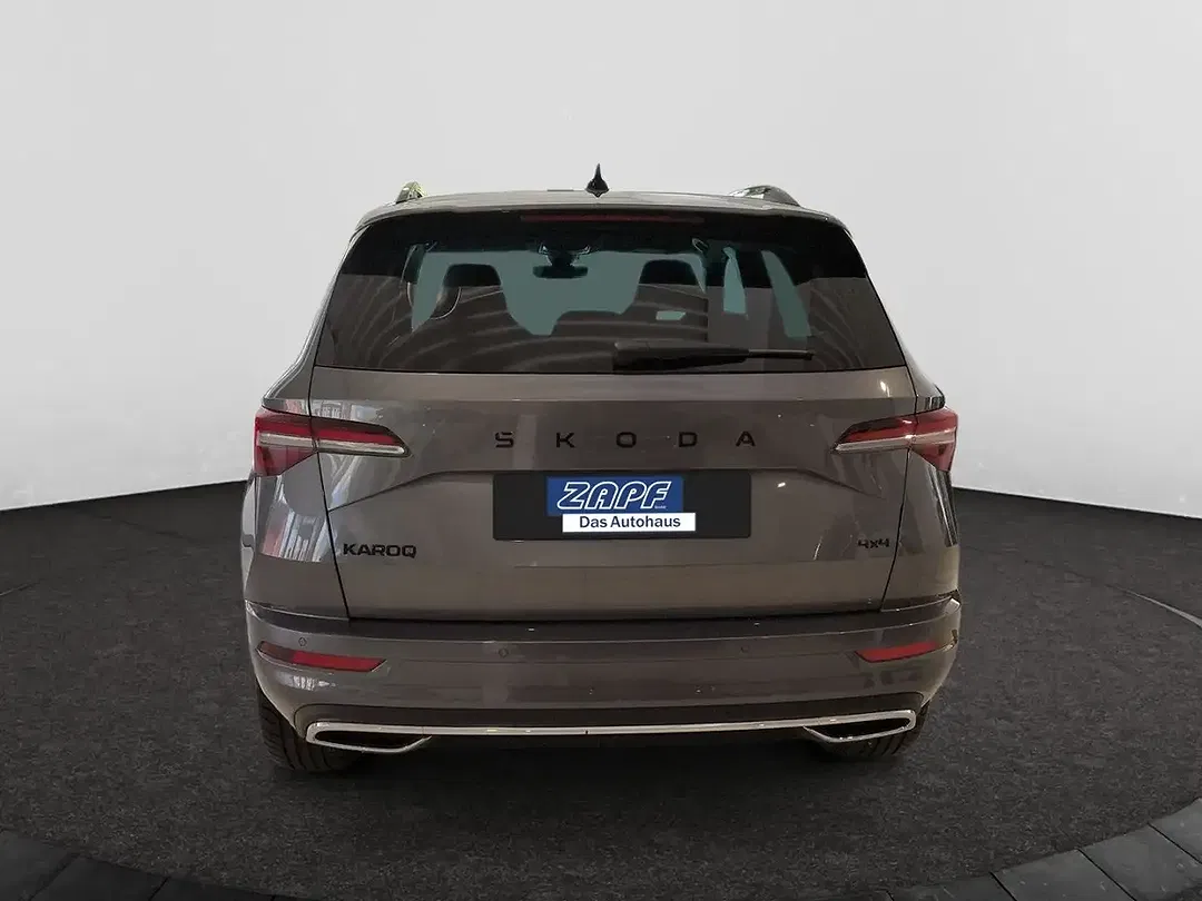 Skoda Karoq - Thumbnail 4