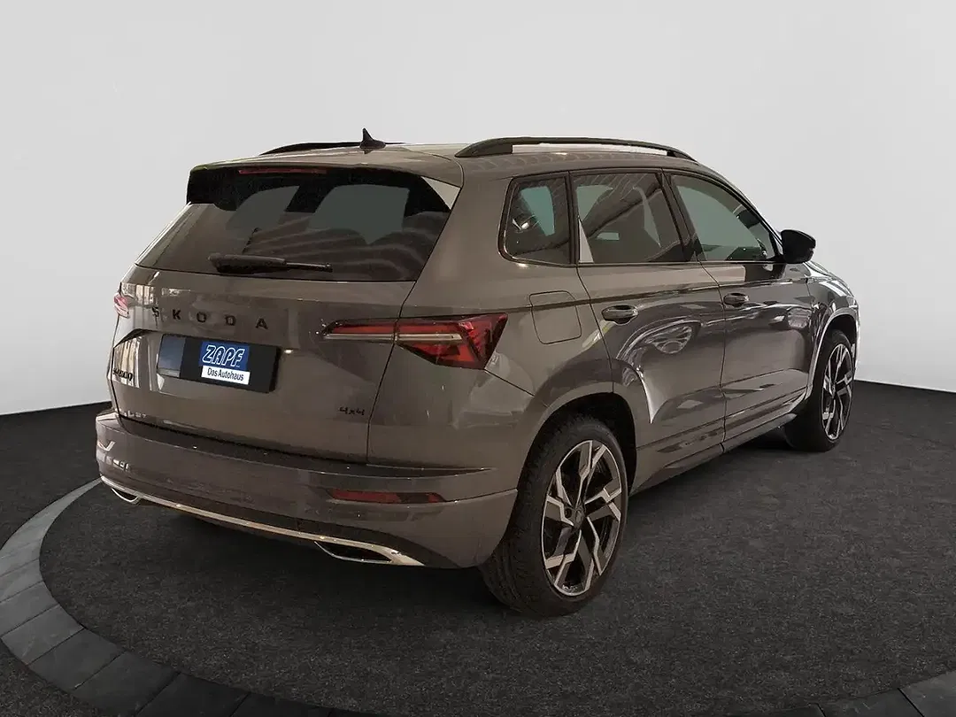 Skoda Karoq - Thumbnail 5