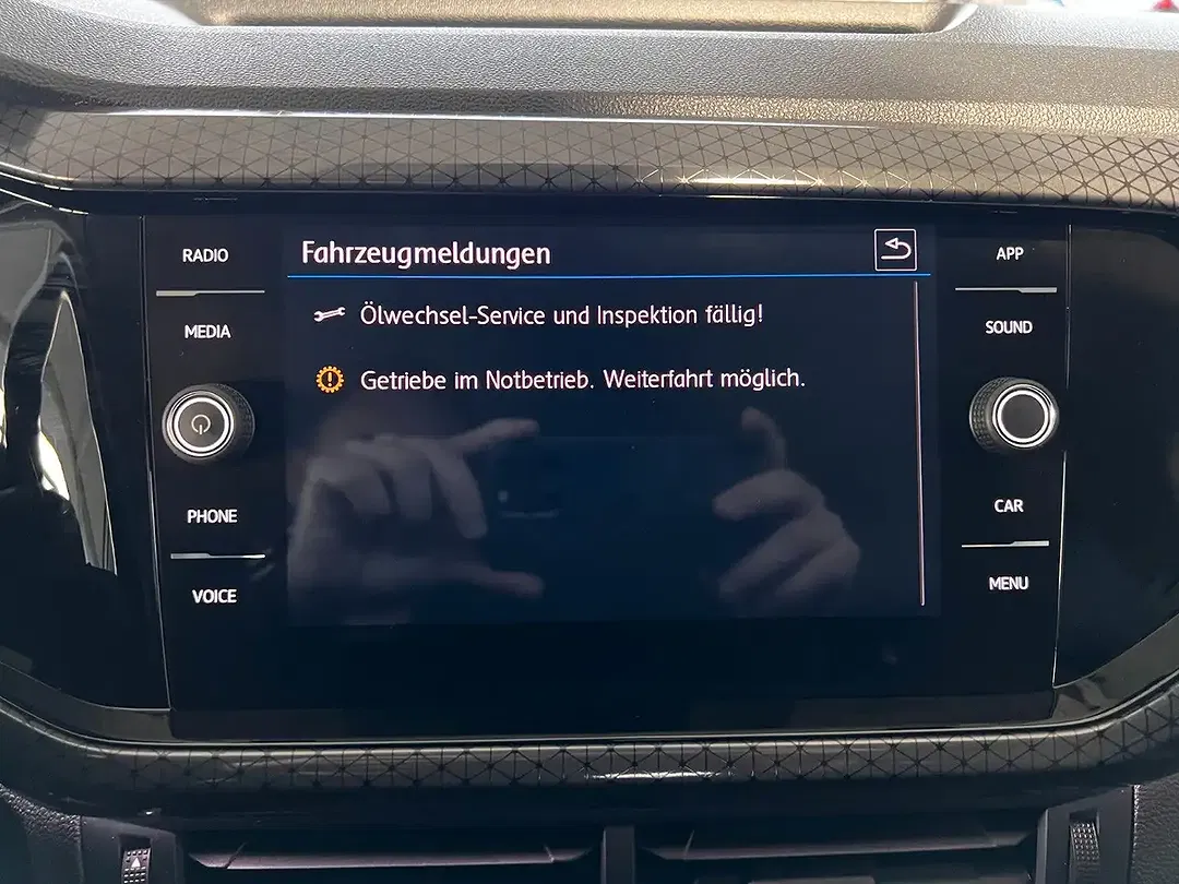 Volkswagen T-Cross - Thumbnail 12