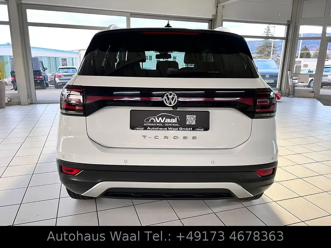 Volkswagen T-Cross - Thumbnail 5