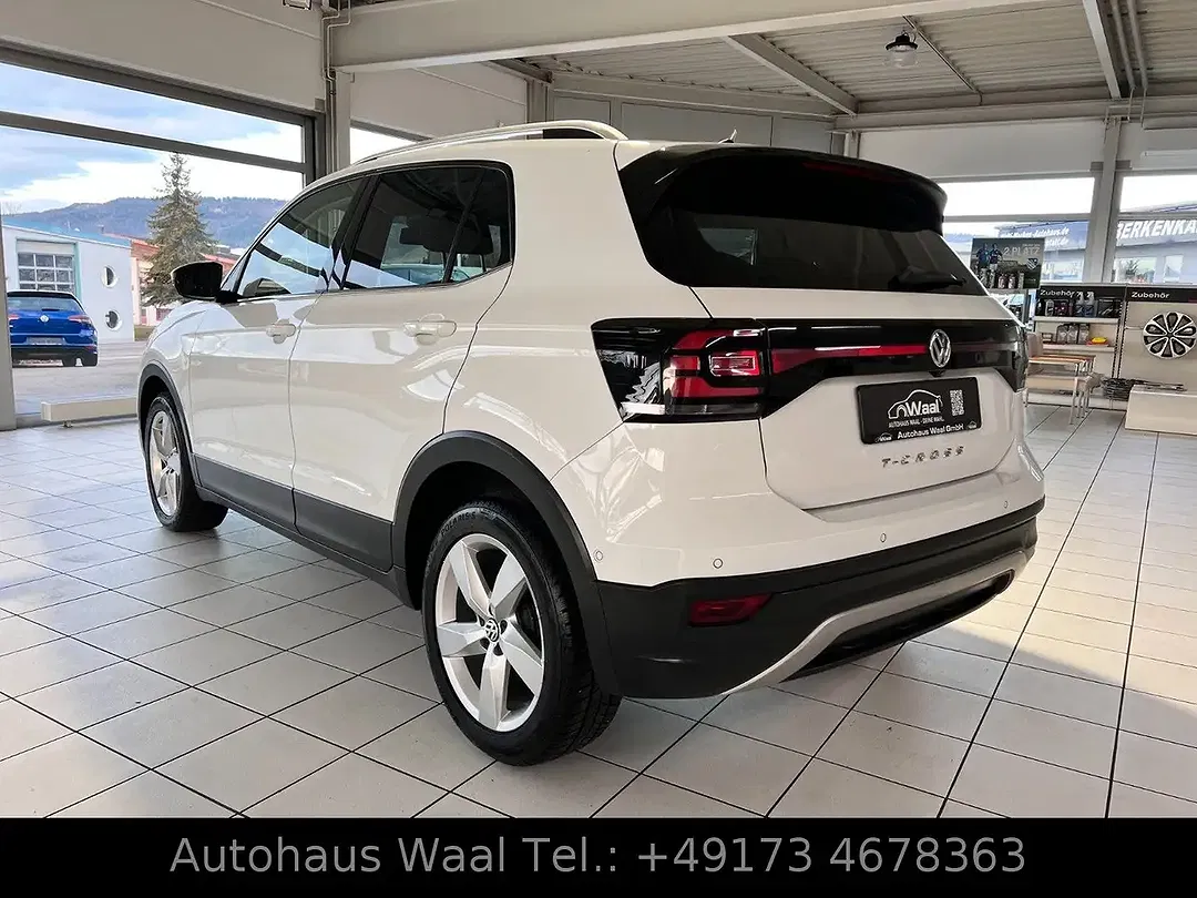 Volkswagen T-Cross - Thumbnail 6