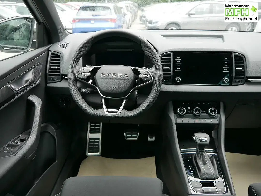 Skoda Karoq - Thumbnail 10