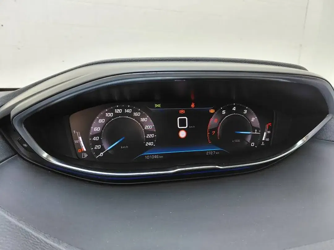 Peugeot 5008 - Thumbnail 15