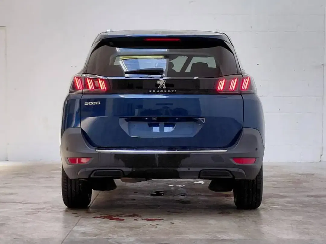 Peugeot 5008 - Thumbnail 6